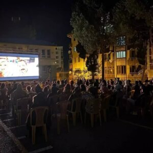 caykarada yazlik sinema gunu hmrvDypp