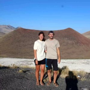 isvicreli cift meke golunde kamp kurdu 2aKab1VX