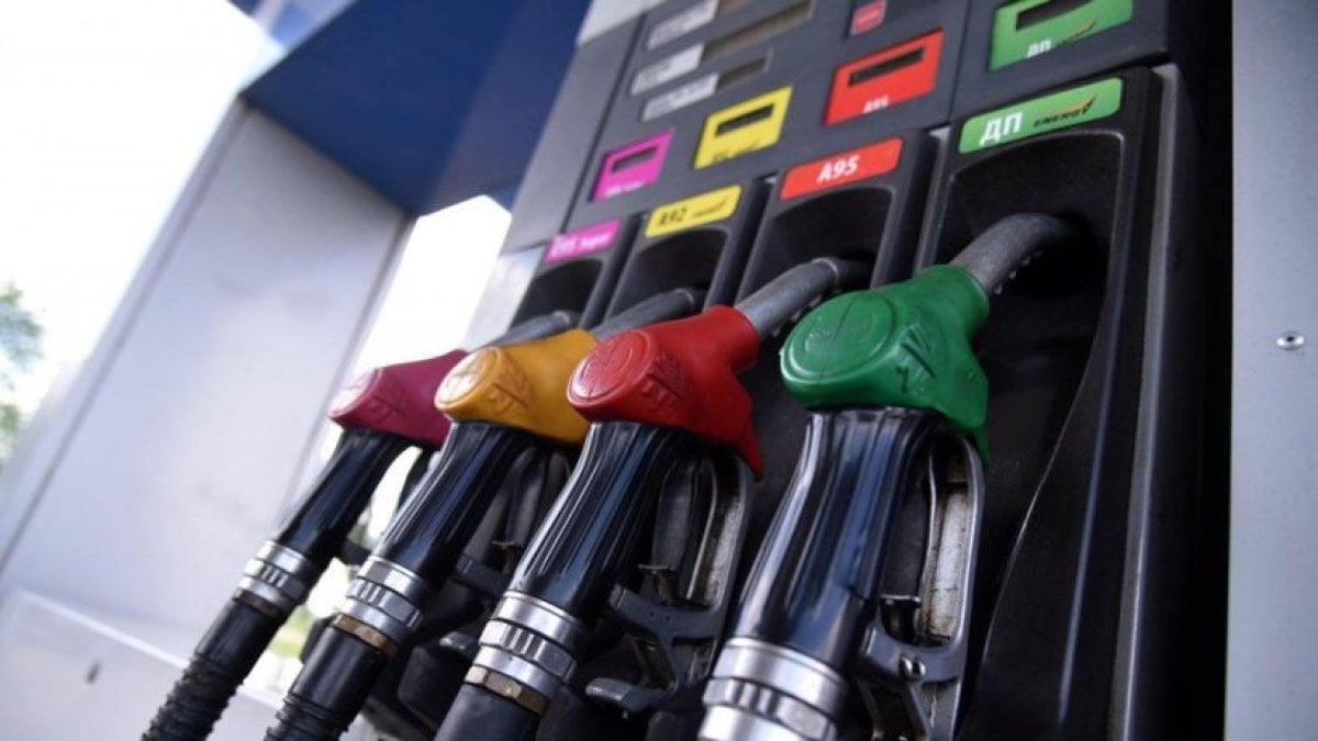 rusyada benzin krizi derinlesiyor beyaz rusya ihracati kisitliyor ldQWQrmS