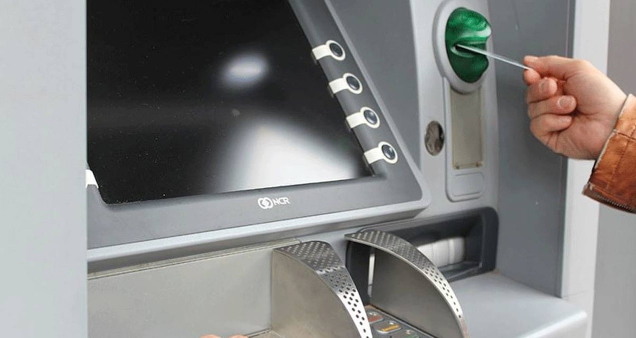 atmlerde yeni para krizi giden eli bos donuyor xvIBznqp