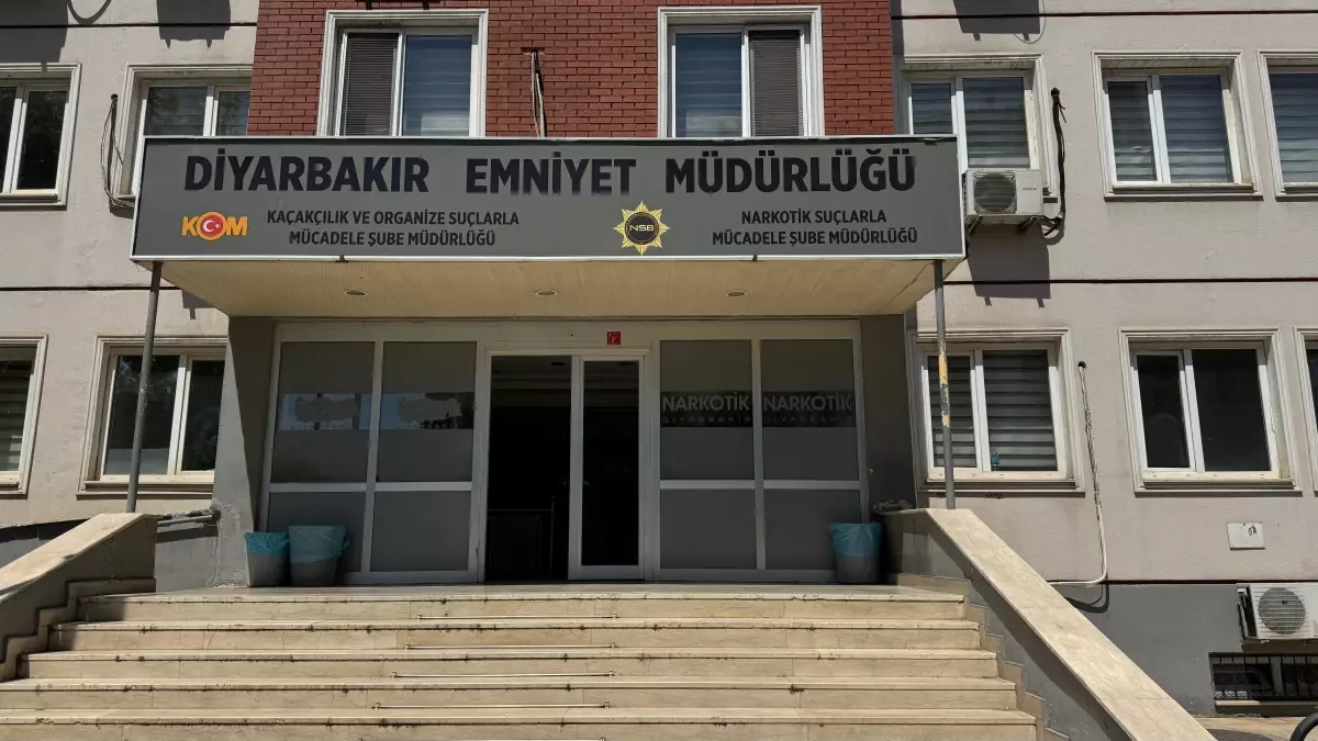 diyarbakirda uyusturucu operasyonu 6XRIEkcE