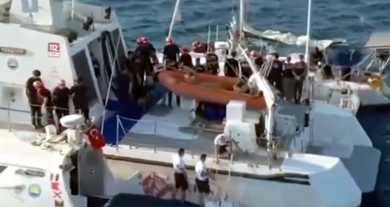 mugla aciklarinda yelkenli tekneye nefes kesen operasyon arB5clye