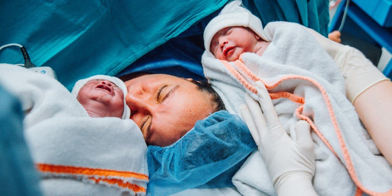 fransizlar bebeklerine turk isimleri vermeye basladi populerligi her gecen gun artiyor CUb6AwAt.jpg