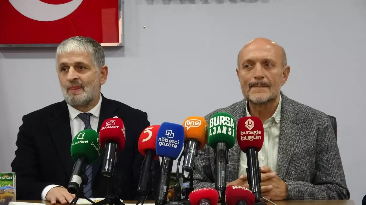 gazzeye yardim icin yola cikan milletvekilleri israil askerleri tarafindan alikonuldu wxRCDnQM.jpg