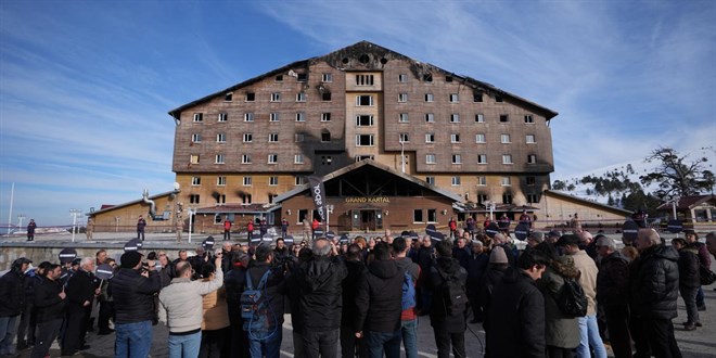 grand kartal otel yangini davasinin 3 durusmasi suruyor PigEIjYz.jpg