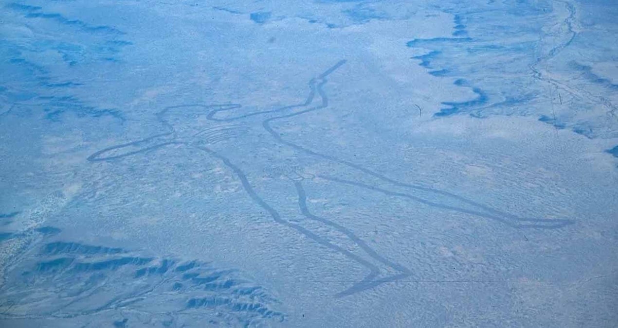 anide ortaya cikti 30 yildir gundemi mesgul ediyor tum ulke sadece 2 teori uzerinde duruyor ny3OI3Vc.jpg