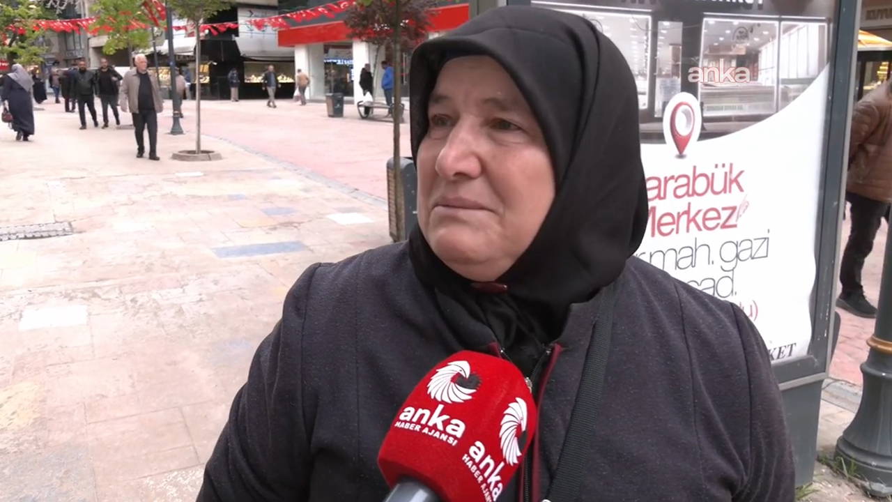 “Emeklilerin Yürek Burkan Söylemleri: ‘Koronadan Ölmedik, Açlıktan Öleceğiz!'”